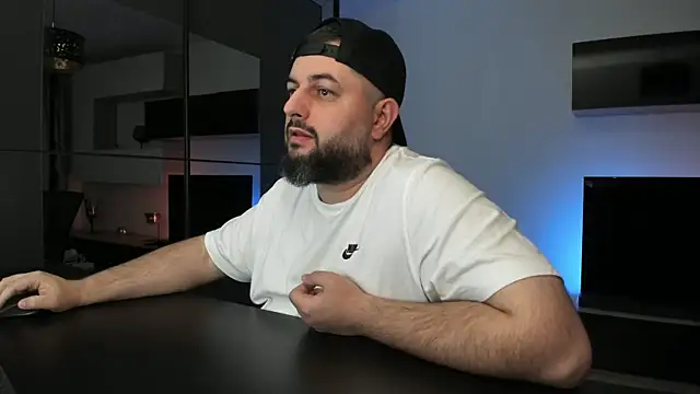 DravenPeak Live XXX-Chat