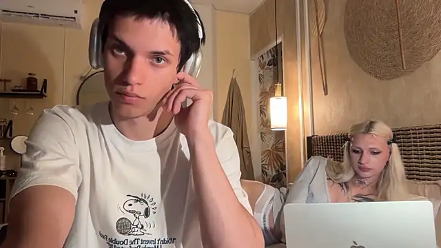 Show de twl8vibe na webcam