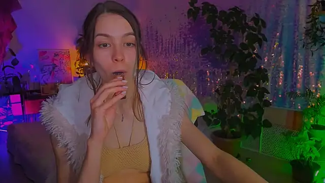 poli__ Chat XXX live