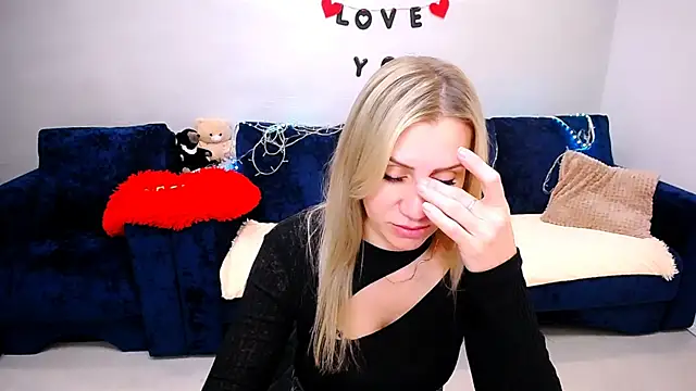 دردشة Polina-Ray الجنسية المباشرة