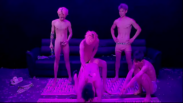 Gayboy-000001 Show Webcam