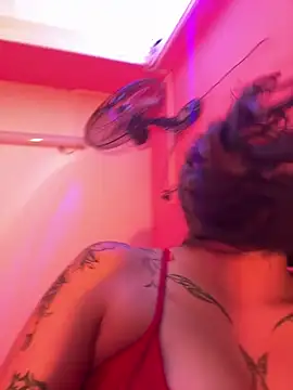 Živý XXX chat Abriil_cutee