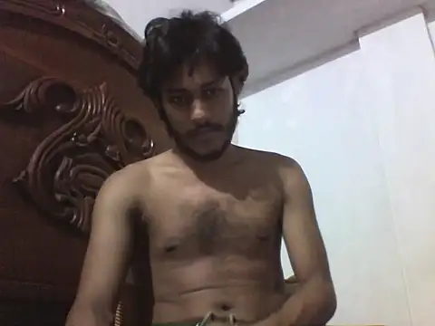 Chat XXX ao vivo de koushik10