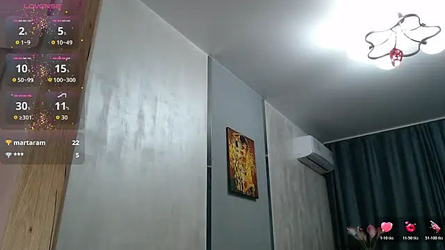 Stacy_Davice 即時 XXX 聊天