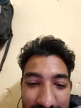 ItsPlayboy031 即時 XXX 聊天