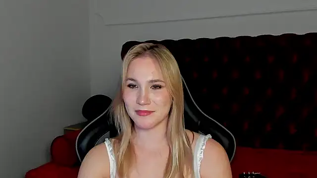 Онлайн чат XXX ElaraVoltage