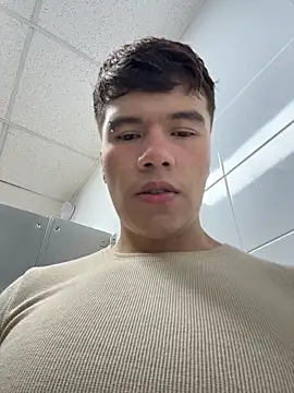 Logan_smith1 live XXX chat