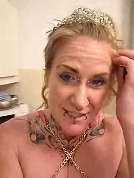 Princ3ss_Maya Chat XXX in diretta