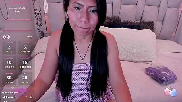 Chat XXX ao vivo de Keyla_Brunette_