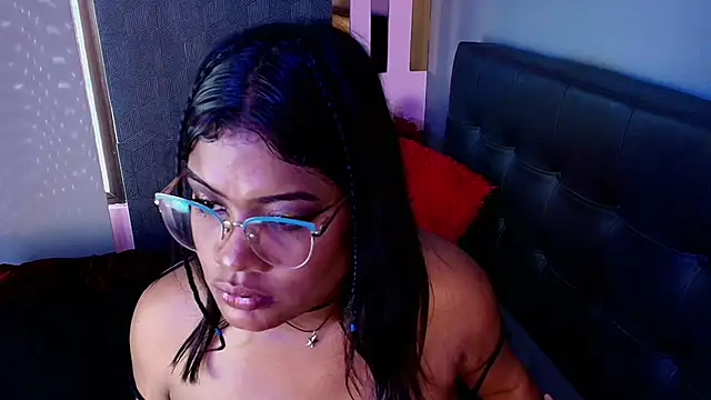 Melody_Spark's Live XXX Chat