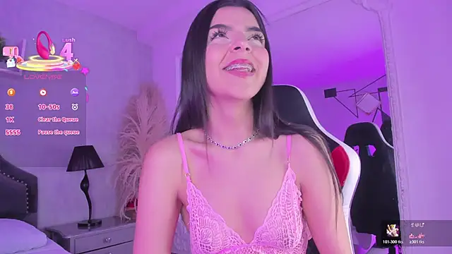 KarelyMitchel's Live XXX Chat