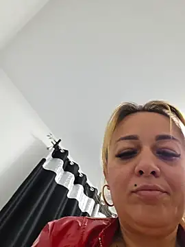 RuxyHuge42ETT Pertunjukan Webcam