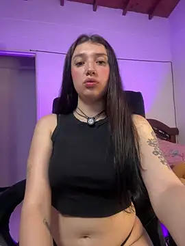 Chat XXX en directo de Mia__Gray