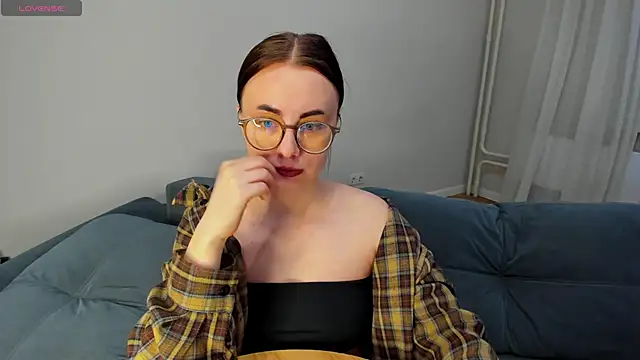 MewStella 现场XXX聊天