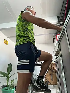 Chatroom XXX en direct de Paul22cm-