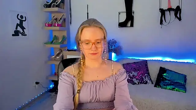 NancyHottie Adlı Modelin Canlı XXX Sohbeti