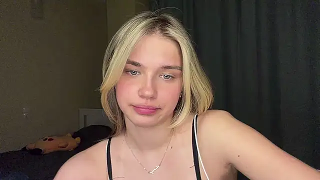 EarthaStinett: онлайн-секс-чат