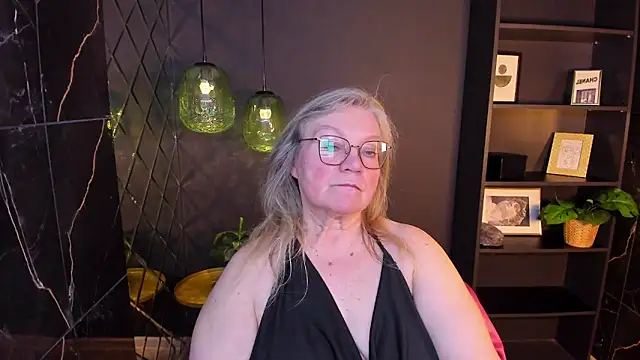 NataliMellow's Live XXX Chat