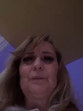 Show de Irina2909@xh na webcam