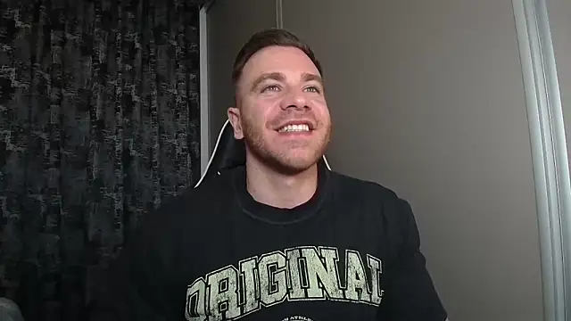 Thori92: онлайн-секс-чат