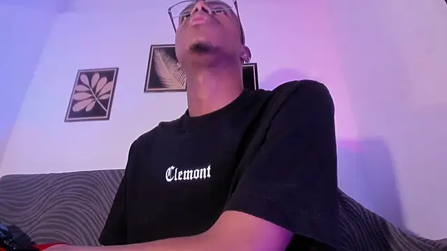 Онлайн чат XXX criss_zuri