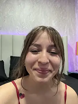 Celeste_dalton's Live XXX Chat