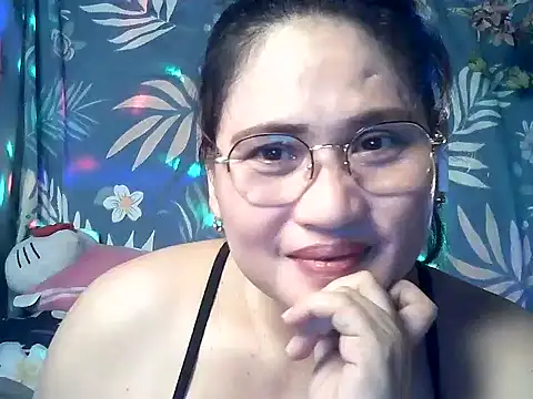 Amazing_Angel22 লাইভ XXX চ্যাট