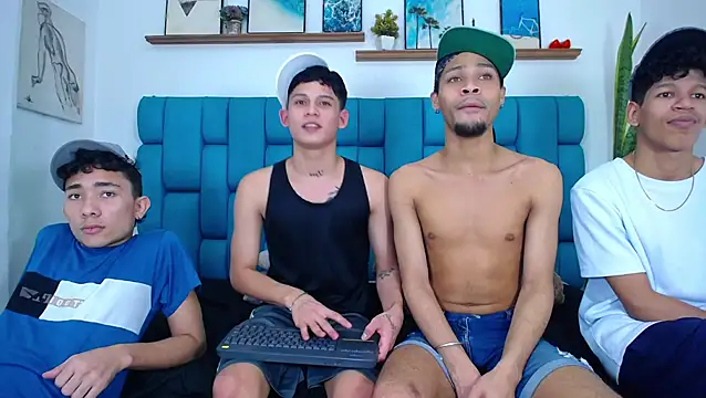 Hot_Boys_Latinos_X webkamerás műsora