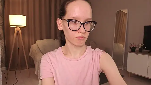 BettyBrowni: онлайн-секс-чат