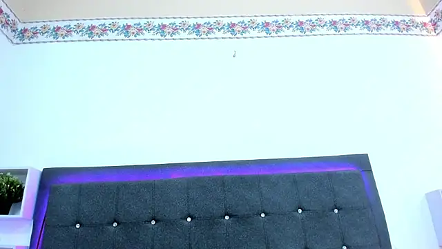 Chat +18 de NatashaDiamond ao vivo