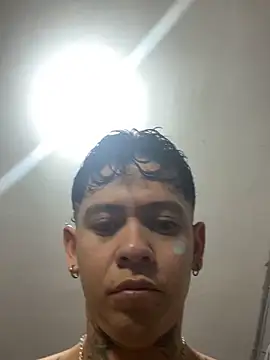 AlamJams Chat XXX in diretta