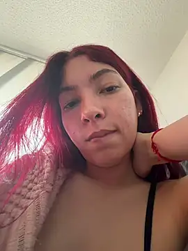 SarahLee__ – Live XXX-chat