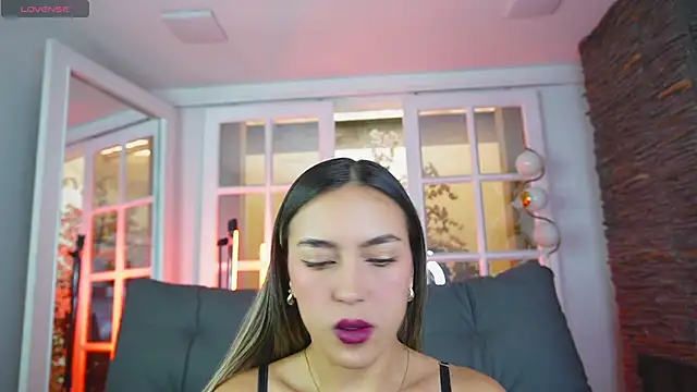 foxy_zoe's Live XXX Chat