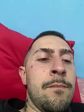 Chatroom XXX en direct de robeertiito