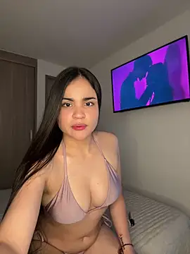 Chat XXX ao vivo de meganblackk_