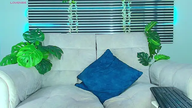 ThiiagoSaeenz Show Webcam