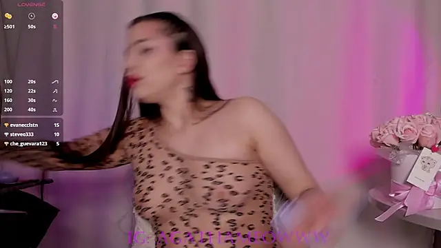 Вебкам-шоу AgathaMeow