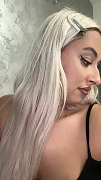 Chat XXX ao vivo de Kylie_One