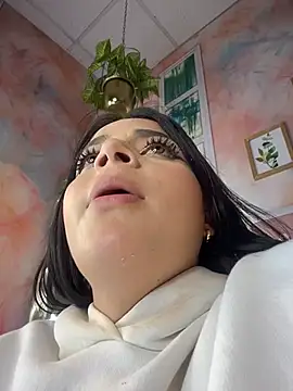 ArieliciousXXX's Webcam Show