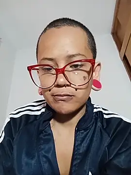 Chatroom XXX en direct de xblackstarX1