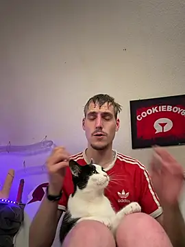 О нлайн чат XXX Cookieboy88