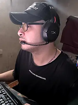 Alan_Libriano_Libra webkamerás műsora