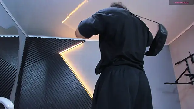 Horny_nick18 Adlı Modelin Web Kamerası Şovu