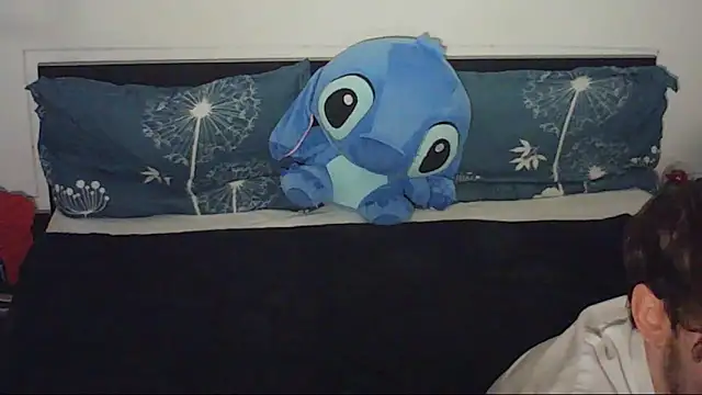 SoftEdgeBoy Webcam Show