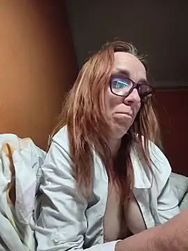 Chatroom XXX en direct de Dettybitch40