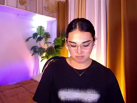 magnificent_kitana Webcamshow