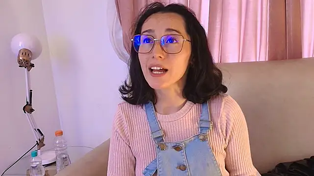 Ginevra_esposito's Live XXX Chat