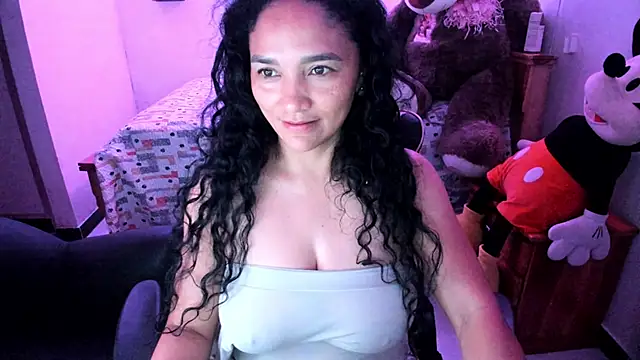 rayza_mature_154 – Naživo XXX chat