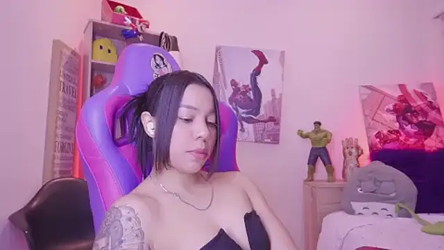 madelyn_rose_'s Live XXX Chat