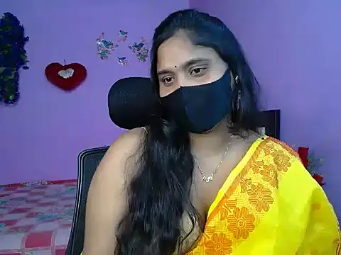 Chat XXX en directo de Maiya_Amber